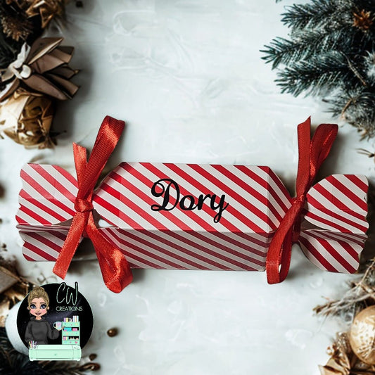 Personalized Christmas Cracker Place Cards - Festive Table Decor - CWcreations